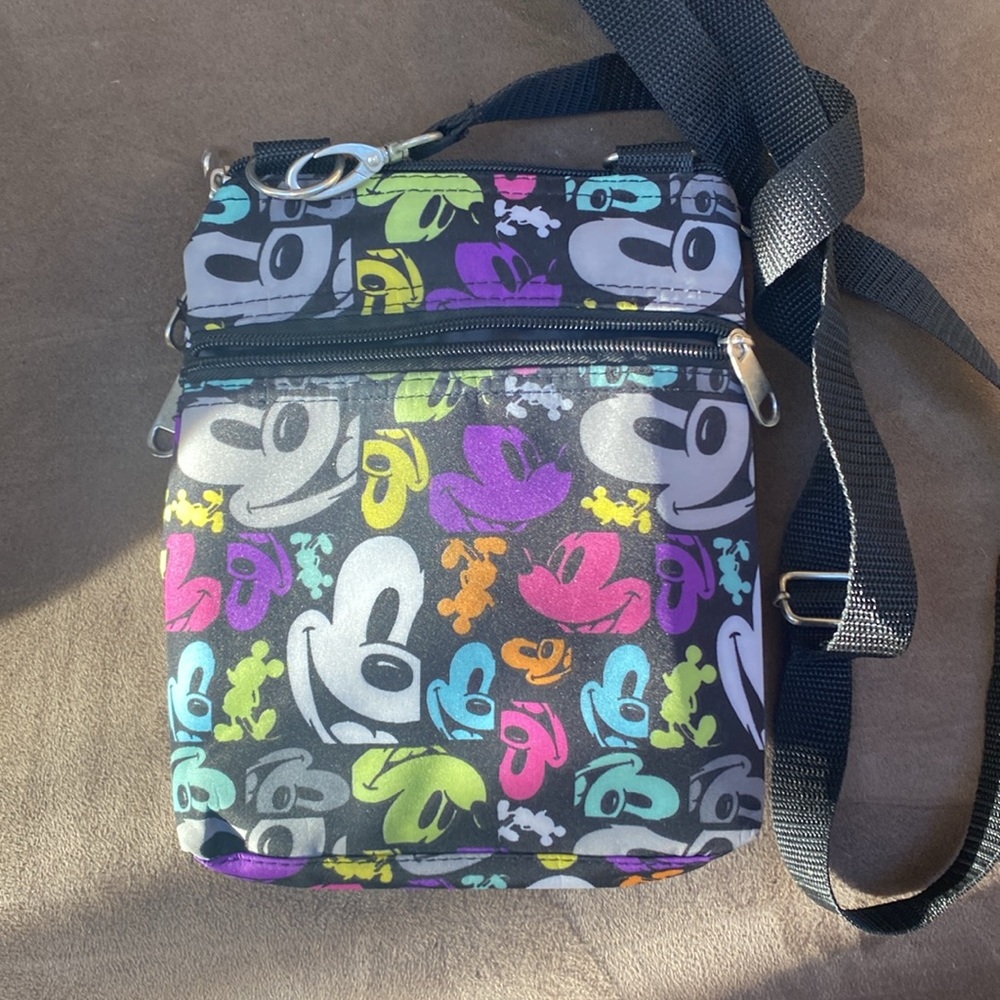 Disney parks Mickey crossbody - Picture 4 of 7